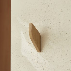 Lea - Appendiabiti in rovere massiccio
