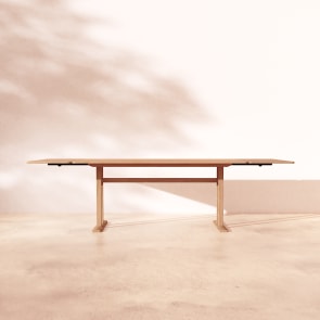 Jonas - Solid oak 6–12-seater extendable table