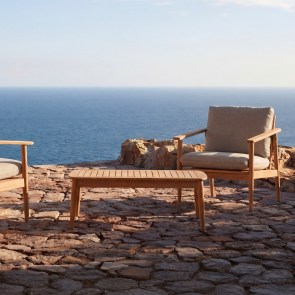 Daniela - Garden coffee table in solid acacia