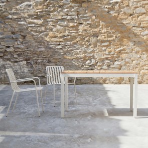 Naïs - Table de jardin en acacia massif et métal 6 pers.