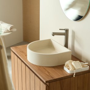 Jenna - Vasque demi-ronde en terrazzo cream l. 38 cm