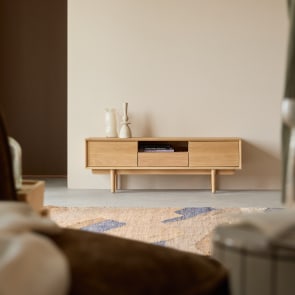 Ellie - Mobile TV in rovere massello 125 cm
