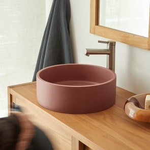 Gina - Lavabo redondo de cemento terracota ∅ 39 cm