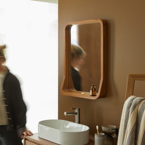 Maud - Espejo de baño de madera de mindi 70 x 51 cm