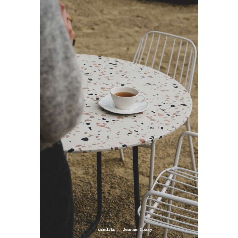 Elio - Tavolo da giardino tondo in battuto di terrazzo premium e metallo brown, 4 persone