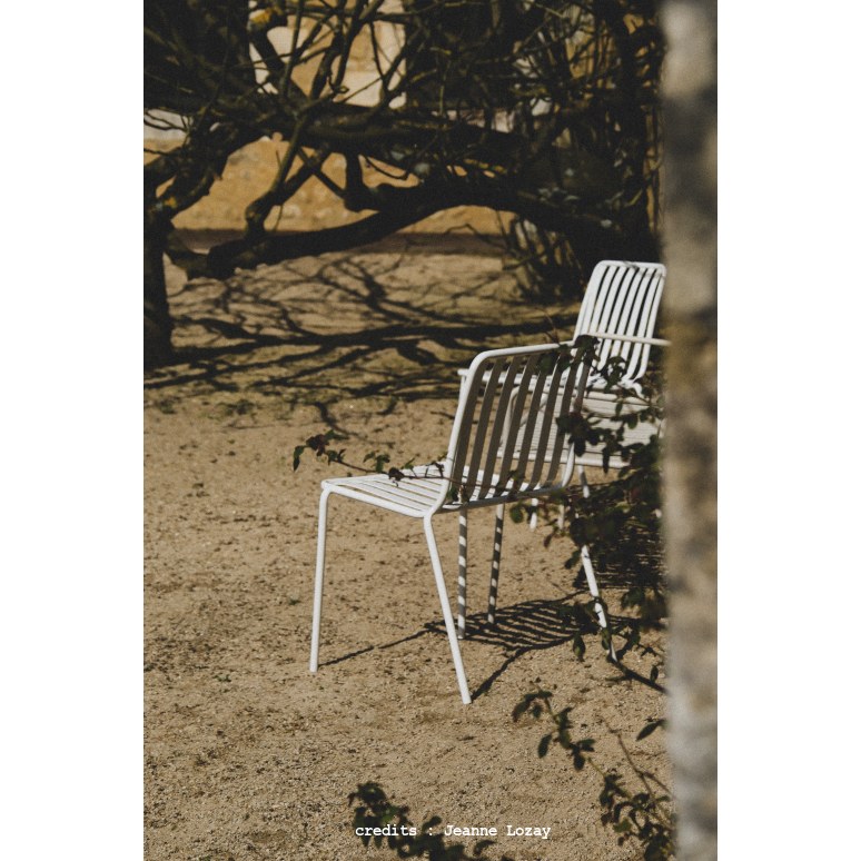 Gaby - Silla de jardín de metal color crema