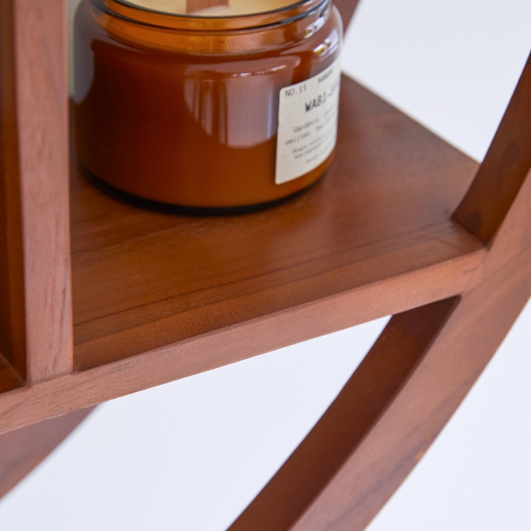 Ying Yang - Wall-mounted bookshelf in solid teak