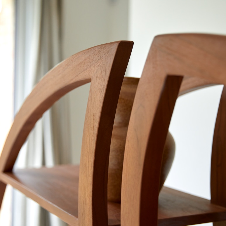 Ying Yang - Bookcase in solid teak