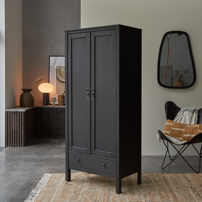 Thaki Black - Armoire d'entrée en pin massif
