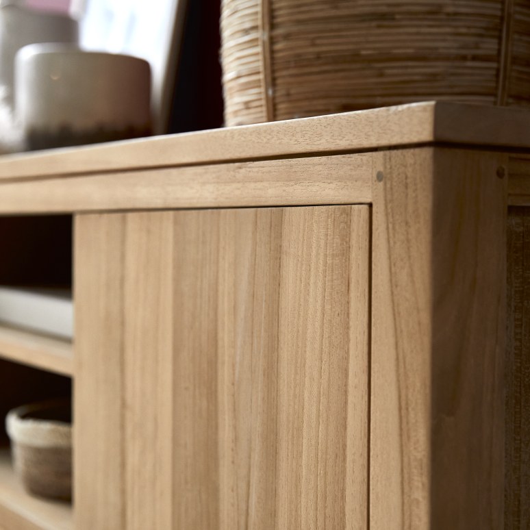 Basil - TV Schrank aus massivem Teak 140cm