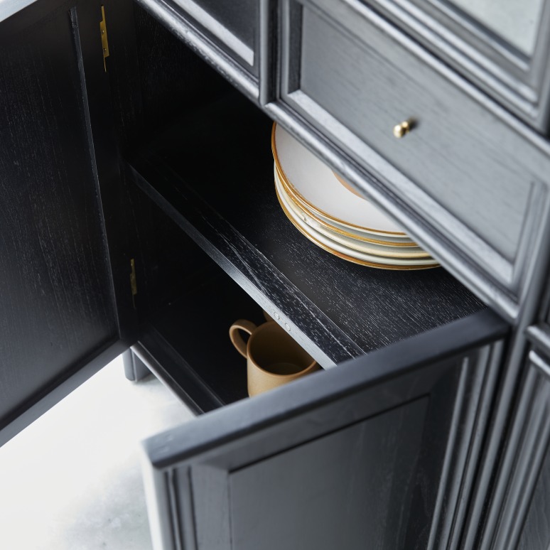 Anna - Geschirrschrank aus Mindi