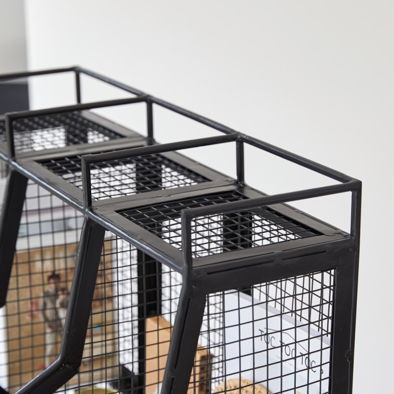 Cléo - Metal bookshelf