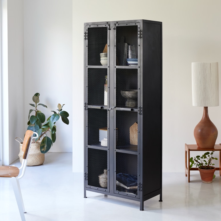 Cléo - Geschirrschrank aus Metall