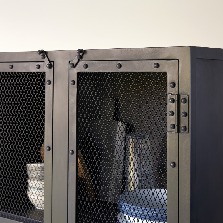 Cléo - Metal mesh display cabinet