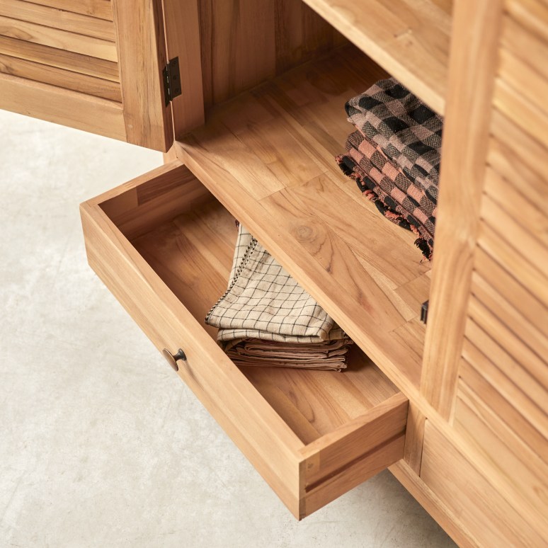 Suzette - Garderobenschrank aus Massivteak