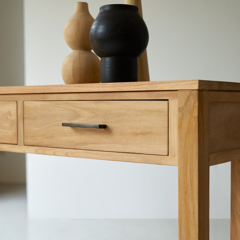 Maë - Console table in solid teak