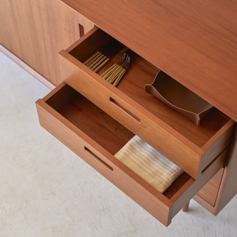 Magda 50's - Solid Mahogany Sideboard