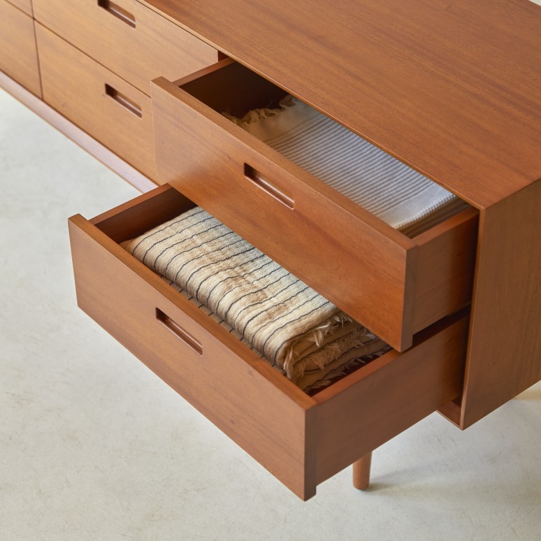 Magda 50's - Low chest of drawers in solid mahogany