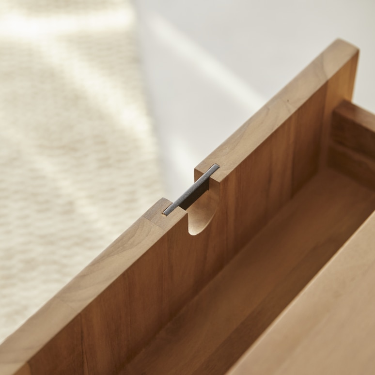 Jonàk - Buffet en teck massif 145 cm