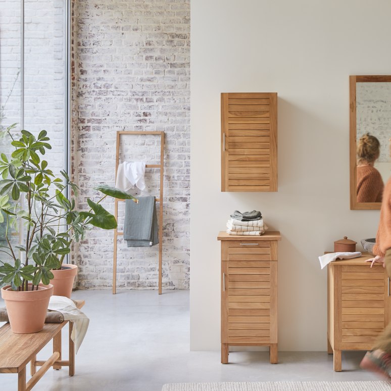 Soho - Massief teakhouten wandmeubel