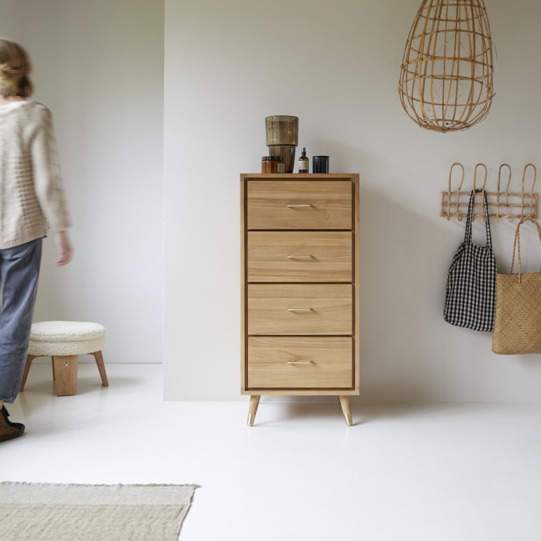 Kort - Solid teak small Chest of drawers