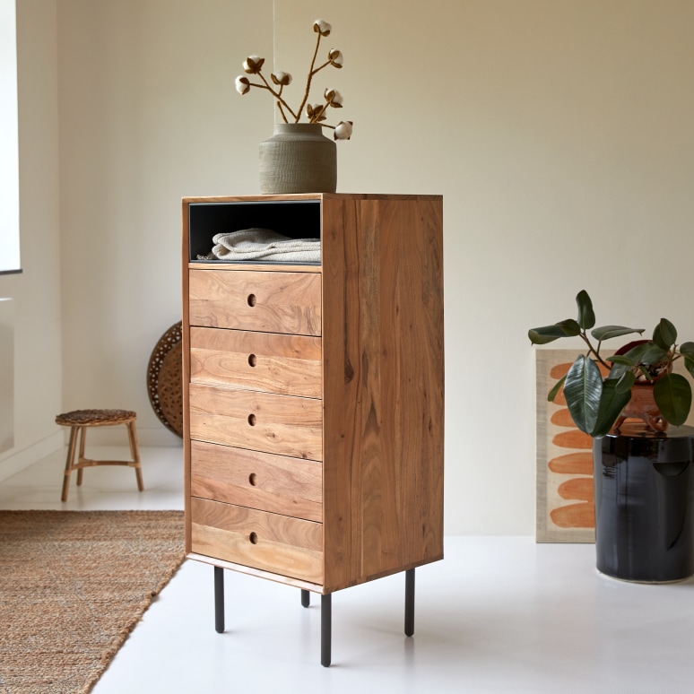 Pavel - Chest of drawers in solid acacia