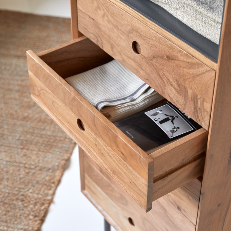 Pavel - Chest of drawers in solid acacia