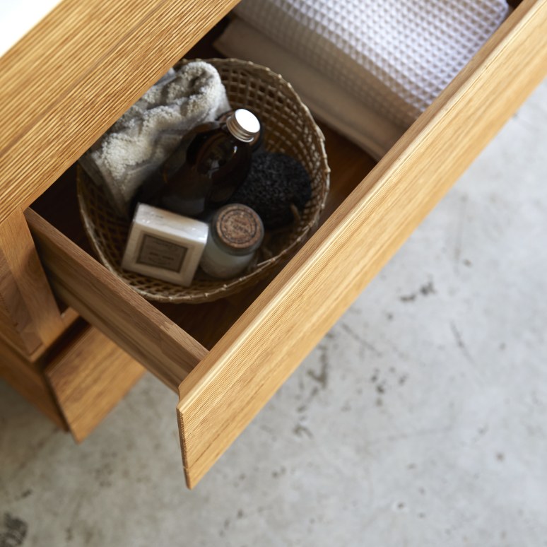 Karl - Solid oak and ceramic bathroom cabinet 120 cm