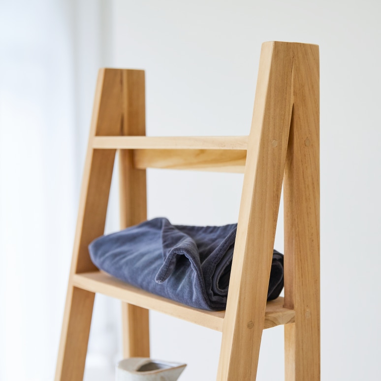 Bahya - Bücherregal aus massivem Teak Step