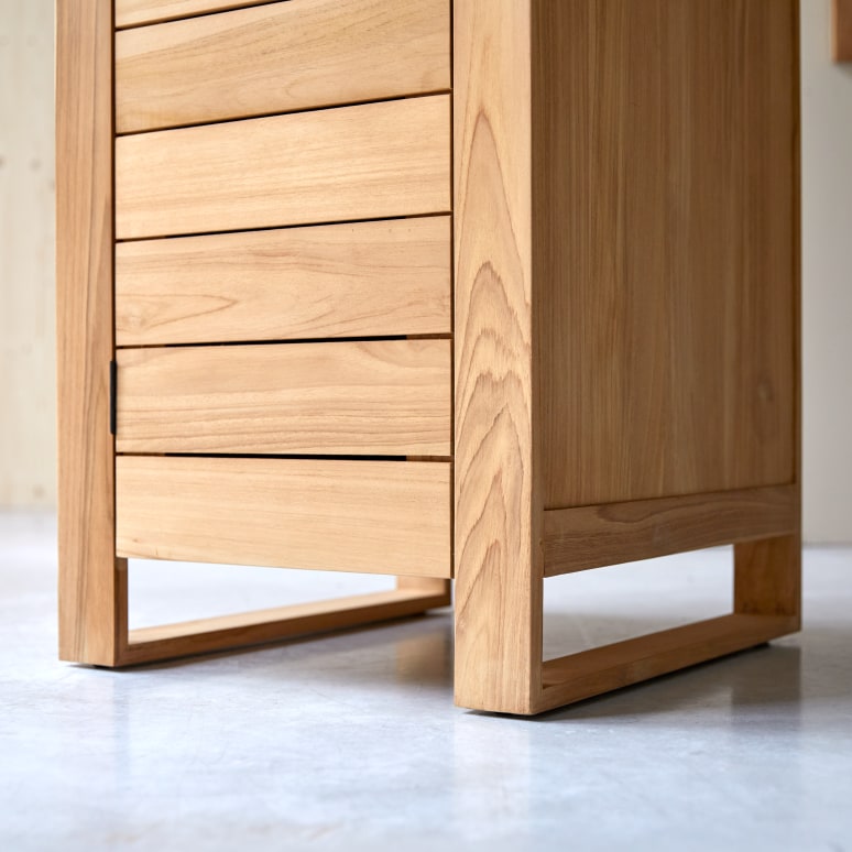 Minimalys - Storage column in solid teak 