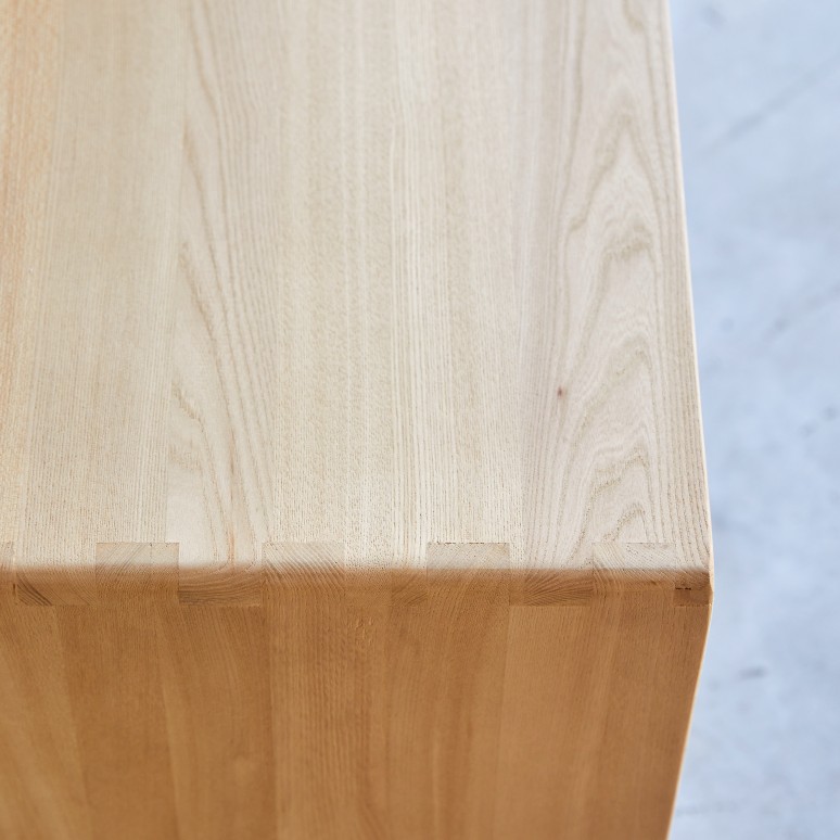 Luis - Mueble para TV de olmo y caña de 140 cm