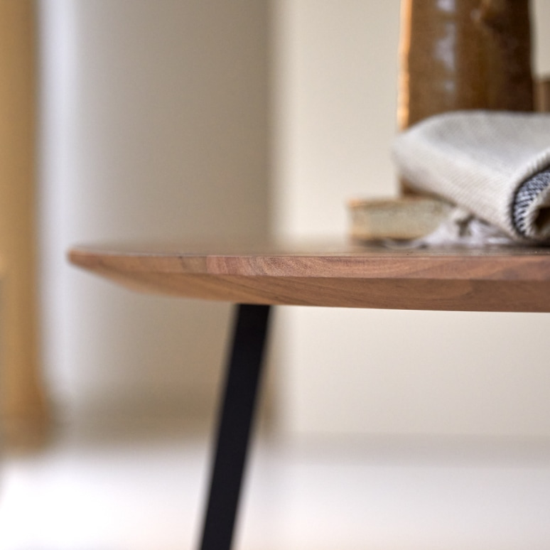 Temis - Solid acacia coffee table