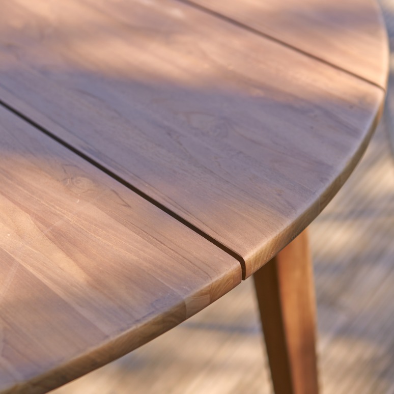 Grasshopper - Outdoor Tisch aus massivem Recycling-Teak 8 Pers.