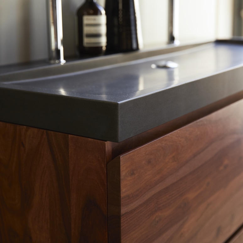 Nova - Mueble de baño de palisandro macizo y piedra de lava de 120 cm