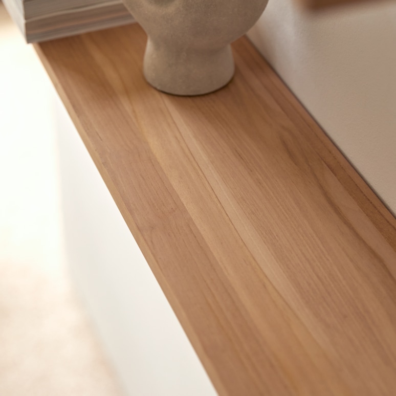 Arty - Wall-mounted shelf in solid teak