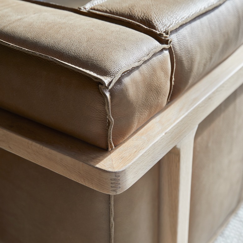 Cobbelwood - Solid Oak and Leather Cheyenne 2-Seat Sofa