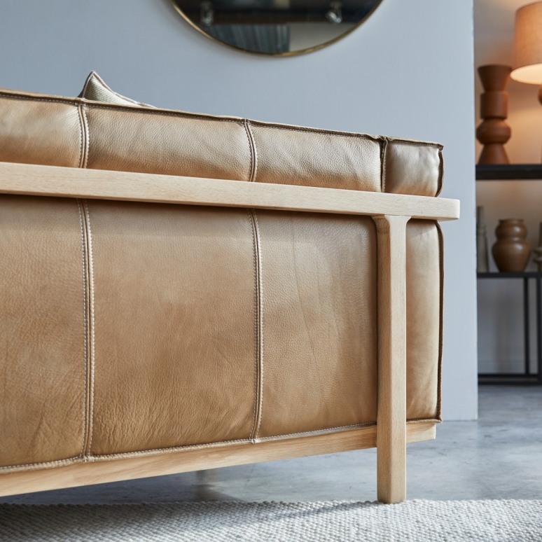 Cobbelwood - Bank van massief eikenhout en Cheyenne leer