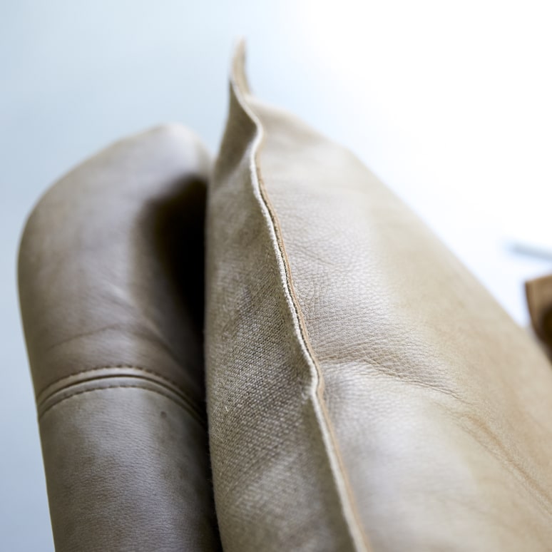 Woodnest - Sessel aus massivem Eichenholz und Leder Cheyenne