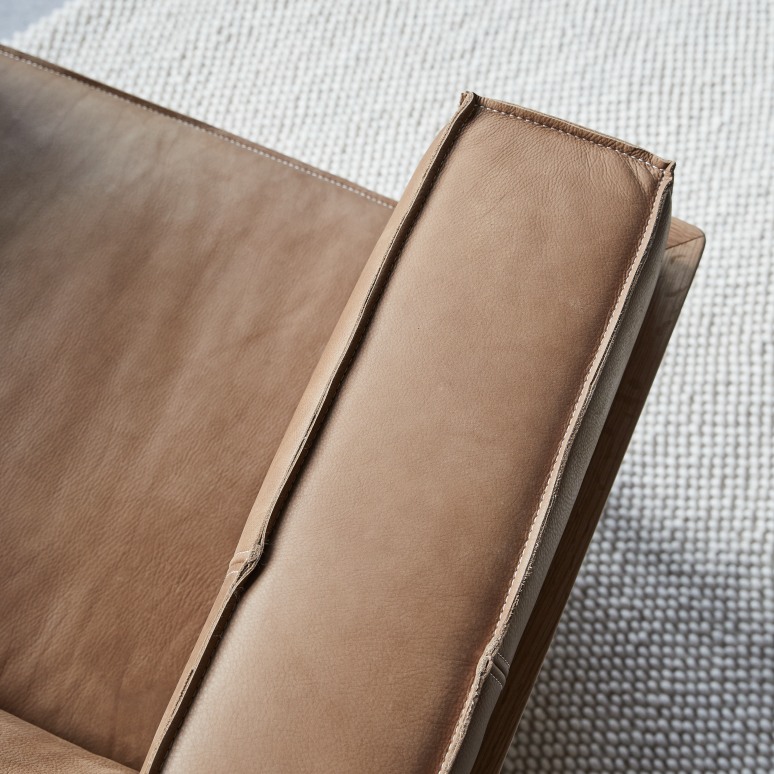 Cobbelwood - Poltrona in legno di quercia massello e cuoio Cheyenne