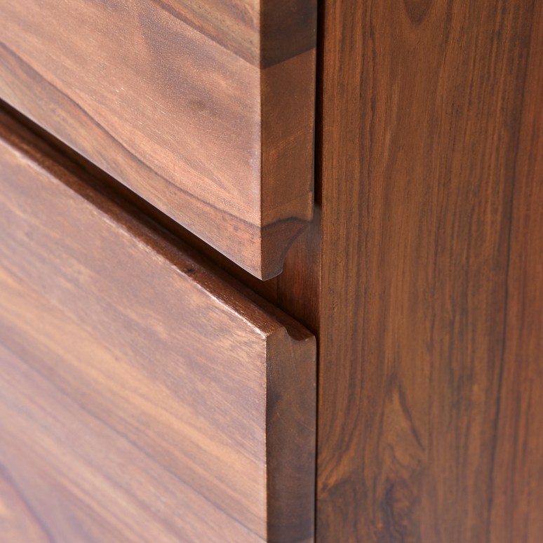 Nova - Hochschrank aus massivem Palisanderholz