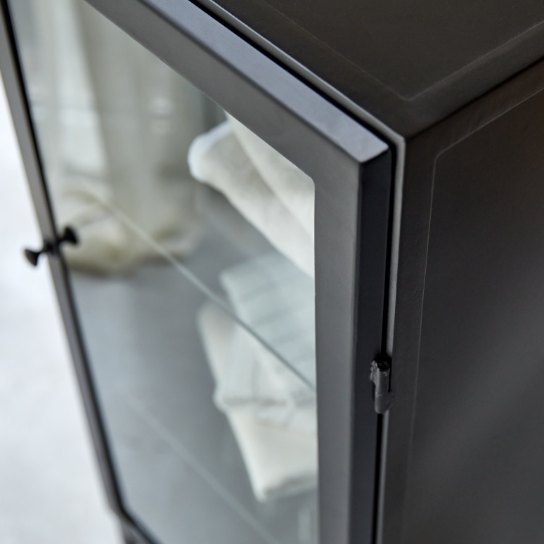 Lison - Metalen kast met glazen deur
