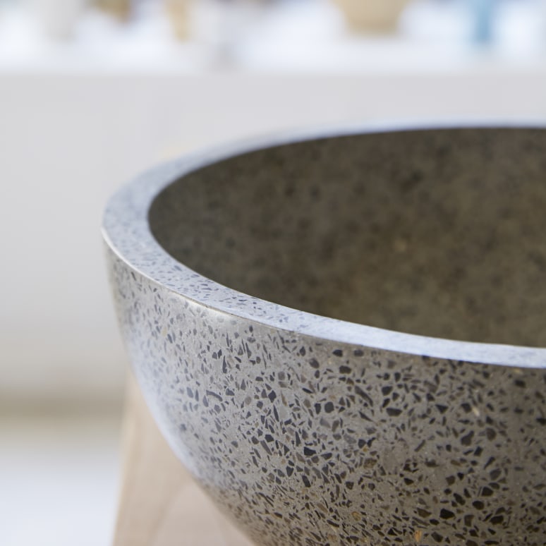 Isa - Lavabo in battuto di terrazzo grey
