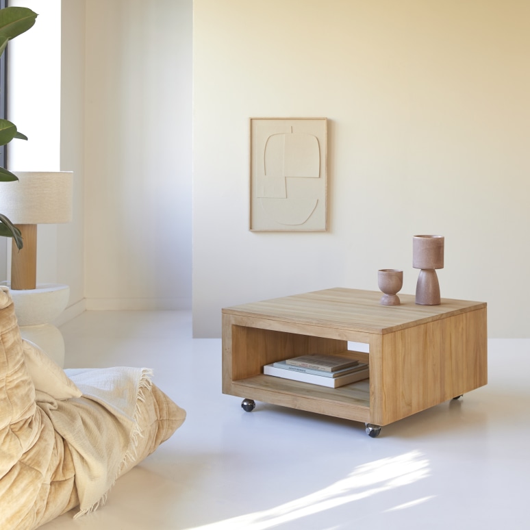 Anoa - Tavolino quadrato in teak massello