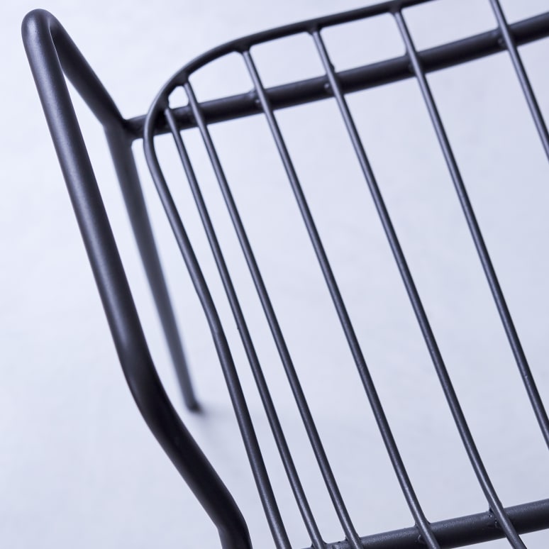 Arty - Sillón de metal gris oscuro