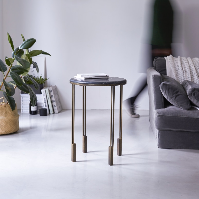 Simëon - Metal and marble side table