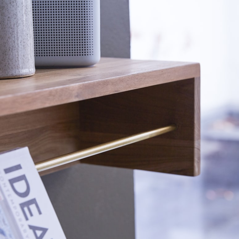 Sasha - Wall shelf in solid teak - 60 cm