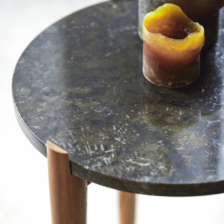 Nestor - Teak and back marble bedside table