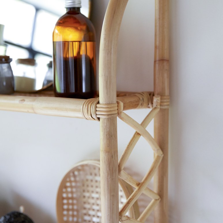 Marius - Rattan bathroom wall shelf