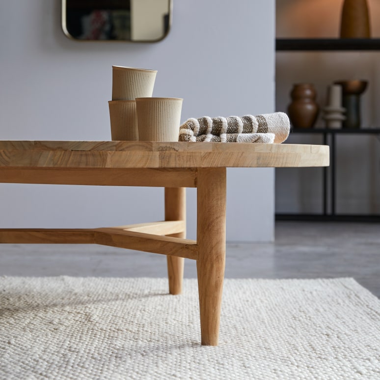 Milla - Couchtisch aus massivem Teakholz