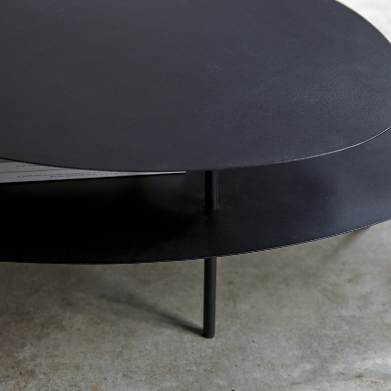 Judith - Metal coffee table